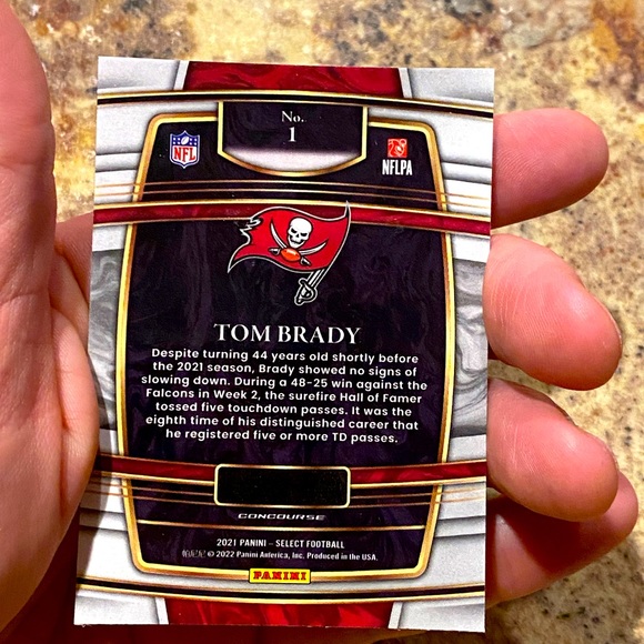 Tom Brady - Picture 2 of 2